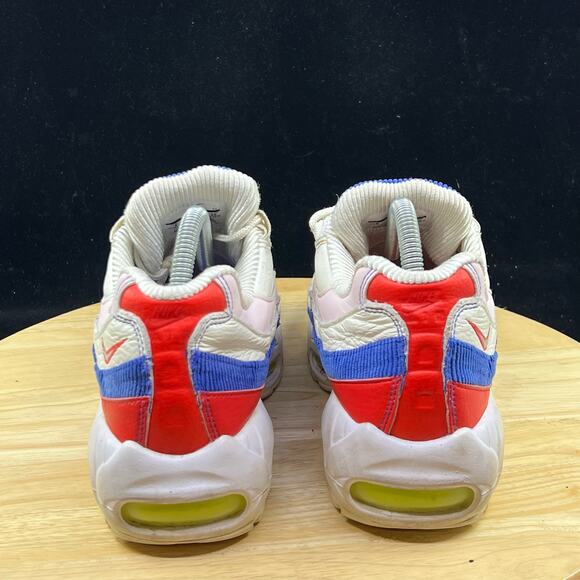 Nike Air Max 95 SE Women’s Size 8 Shoes Panache Sail Artic Pink AQ4138 101 - Picture 6 of 11